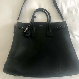Yves Sait Laurent - Sac de jour in grained leather xl